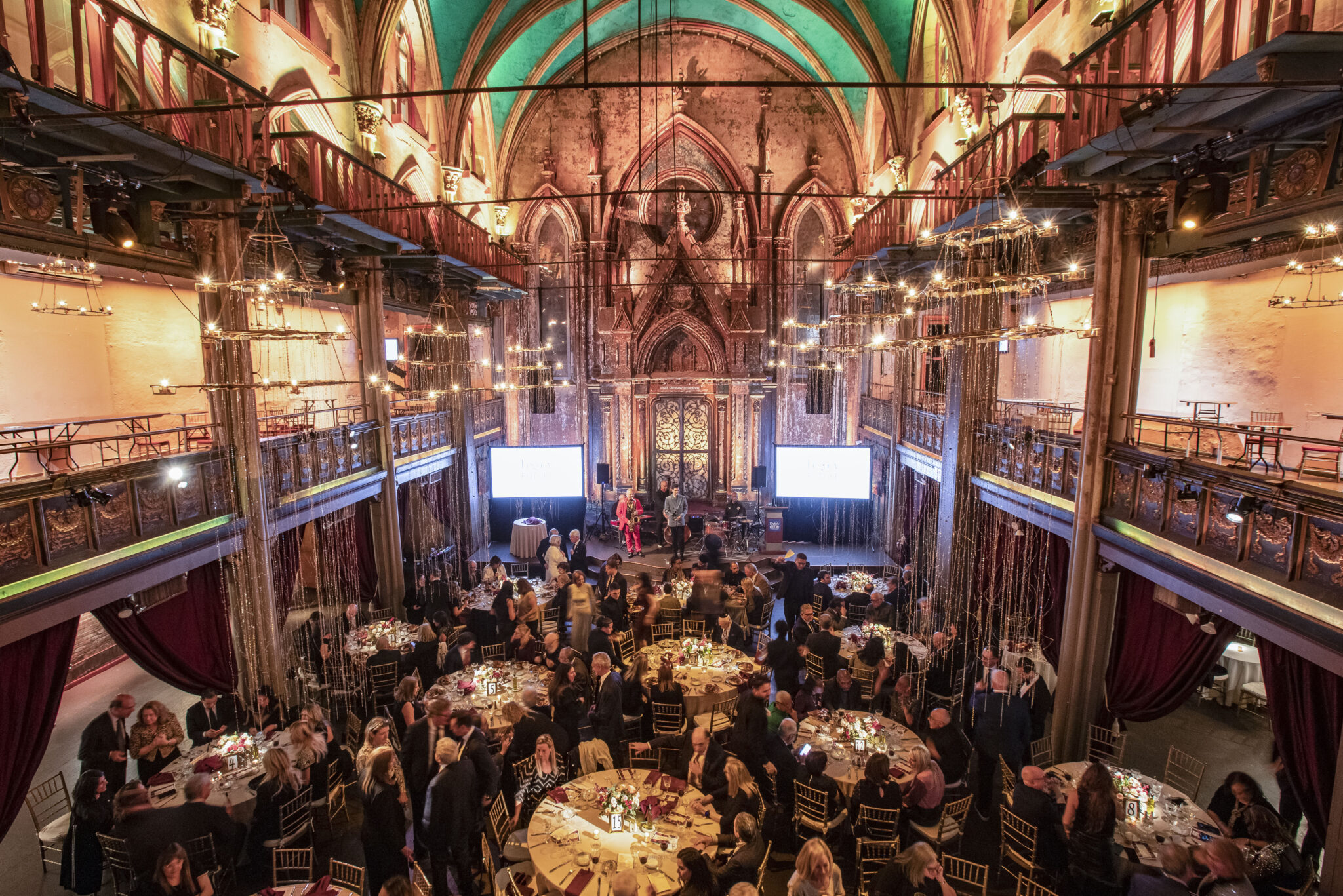 Click here to view more photos from the Gala